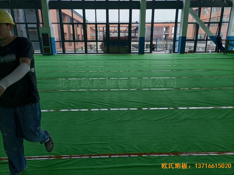 ���K���w����·�W(xu��)У�\��ľ�ذ尲�b����