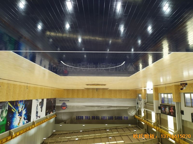 ���K��ɽ�в�������܇(ch��)һվ����(w��)�w���ذ���b����