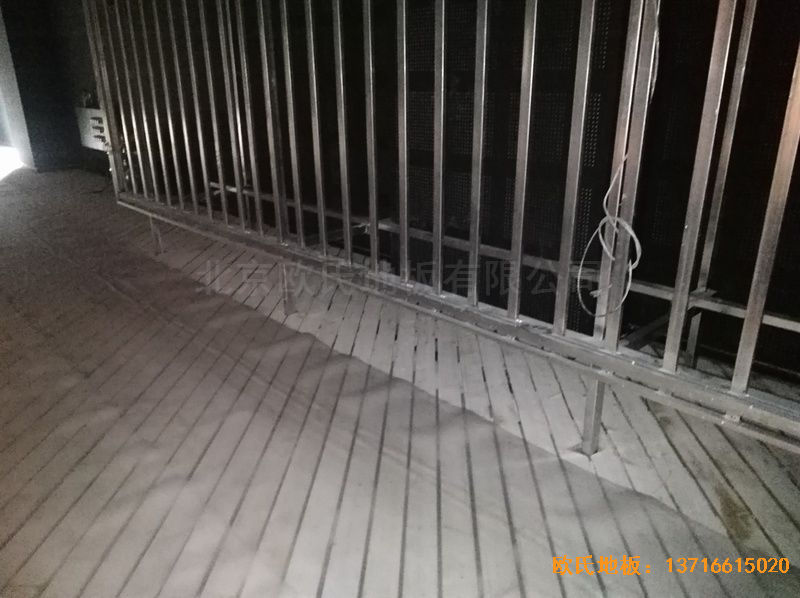 �ӱ��ȷ�����ͬ�ČW(xu��)У���_�\��ľ�ذ���b����