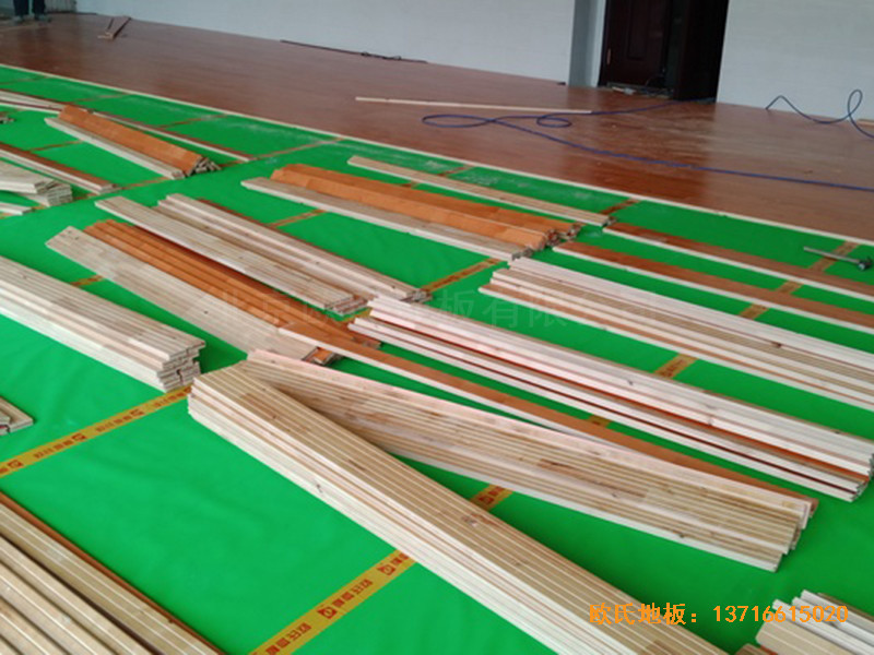 ���Ϻ���Fһ���\(y��n)���^�w��ľ�ذ���b����2