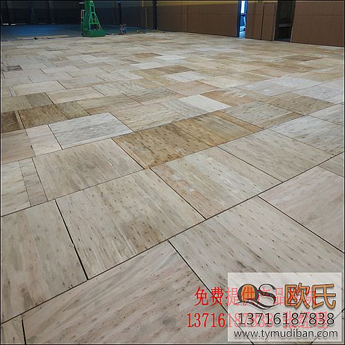 室內(nèi)羽毛球運(yùn)動(dòng)實(shí)木地板,室內(nèi)籃球?qū)嵞镜匕?籃球運(yùn)動(dòng)木地板 室內(nèi)羽毛球運(yùn)動(dòng)實(shí)木地板,室內(nèi)籃球?qū)嵞镜匕?籃球運(yùn)動(dòng)木地板