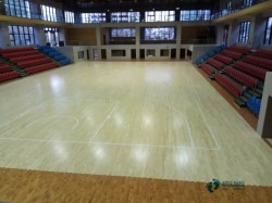 實木運(yùn)動場館木地板保養(yǎng)方法