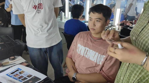 《星火》幕后揭秘 劇組全員定妝照拍攝花絮全記錄